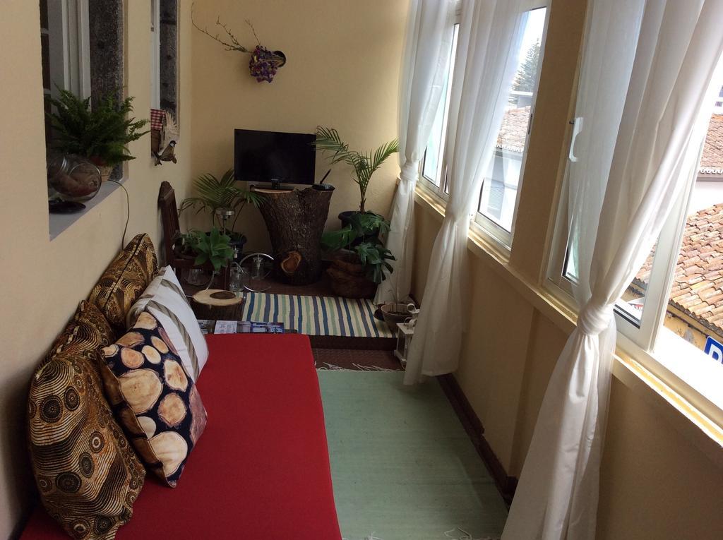 Marina Lounge Hostel ปอนตาเดลกาดา ภายนอก รูปภาพ