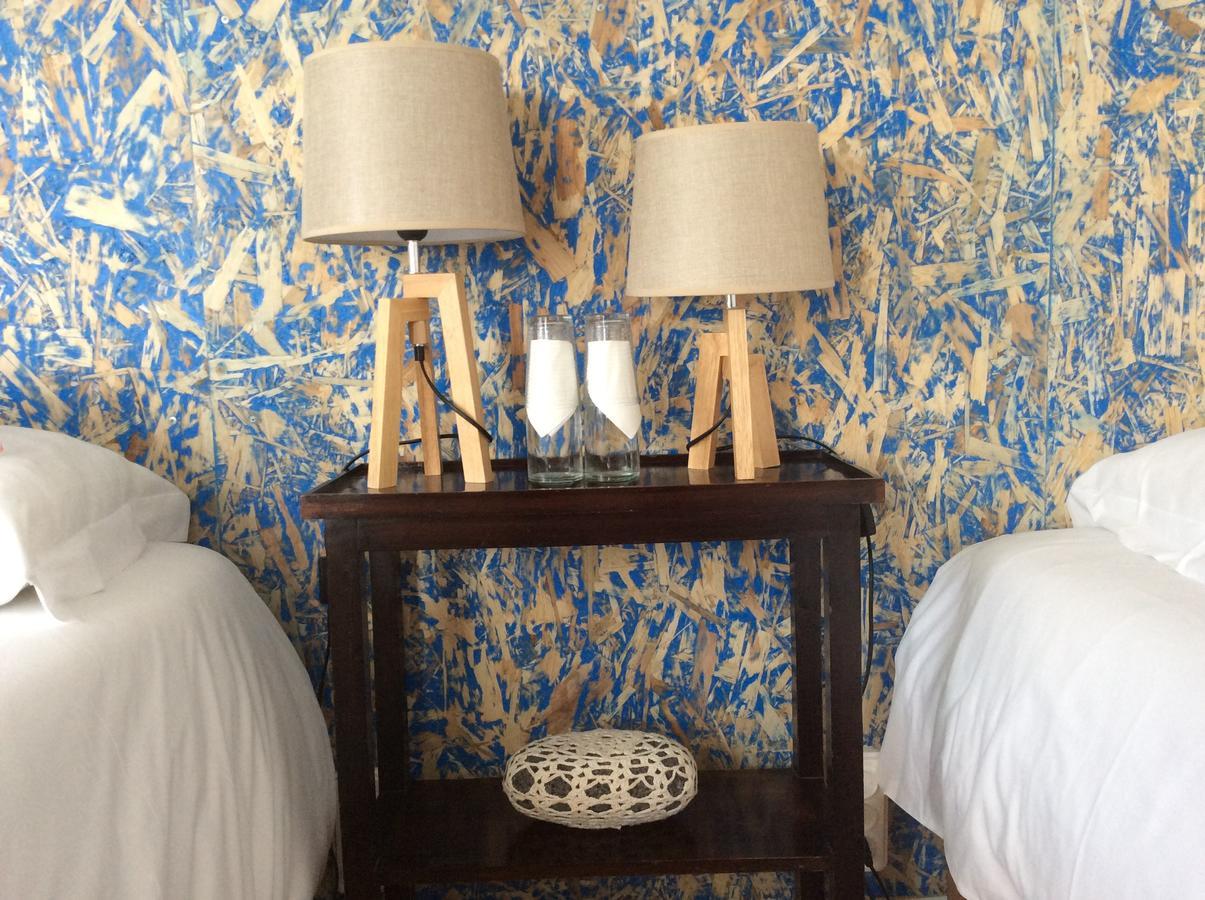 Marina Lounge Hostel ปอนตาเดลกาดา ภายนอก รูปภาพ